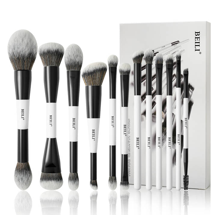 **Elegant Artistry Makeup Brush Set™** I