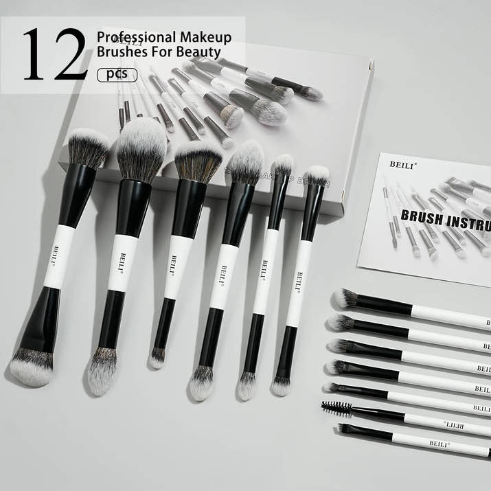 **Elegant Artistry Makeup Brush Set™** I